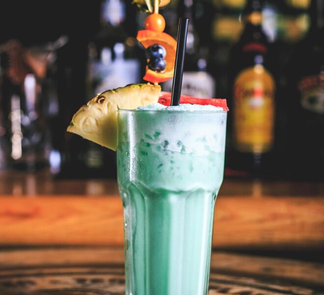barcio-swimmingpool-cocktail